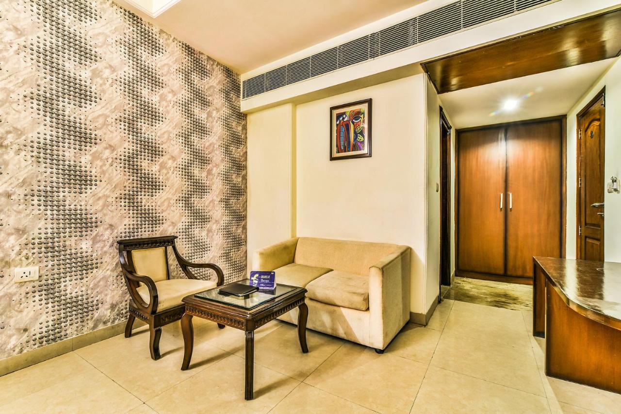 Hotel Alpine Tree Nueva Delhi Exterior foto