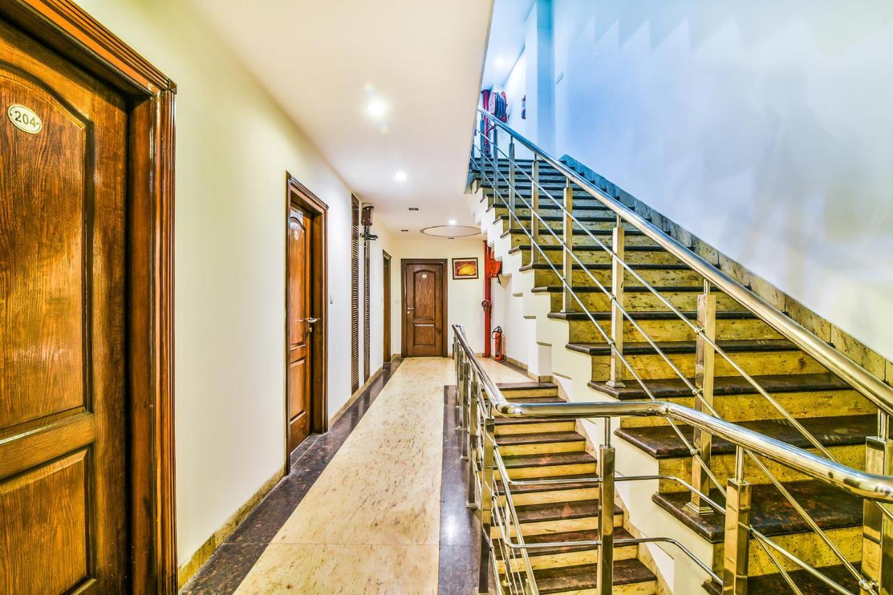 Hotel Alpine Tree Nueva Delhi Exterior foto